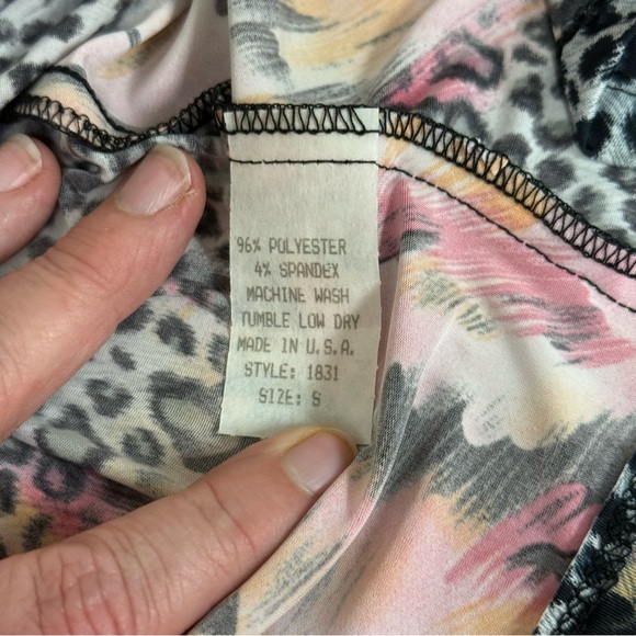 Sole Dione Studio USA Animal Print Tunic Top - Size Small - Picture 6 of 7